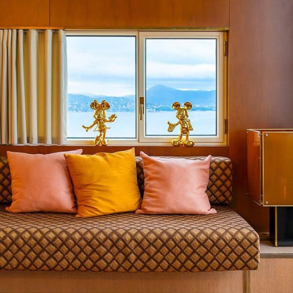 b831a65a-b5f8-4942-8977-ee65c0ac5a16_720x-3 b831a65a-b5f8-4942-8977-ee65c0ac5a16_720x-3