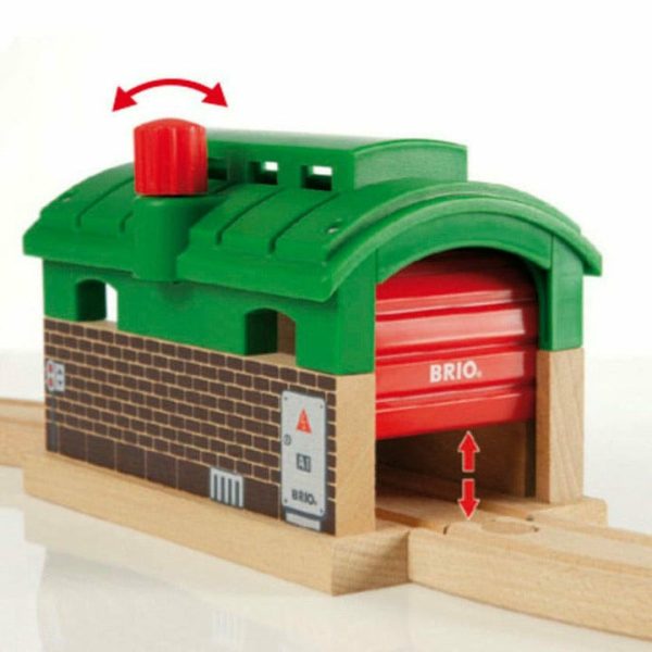 brio-vehicles-train-garage-13775765864535_720x brio-vehicles-train-garage-13775765864535_720x