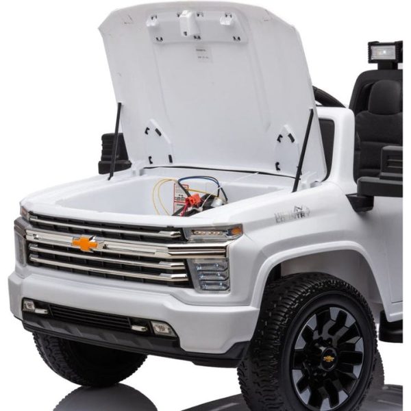 freddo-outdoor-24v-4x4-chevrolet-silverado-2-seater-ride-on-truck-for-kids-white-31443895582807_720x-5 freddo-outdoor-24v-4x4-chevrolet-silverado-2-seater-ride-on-truck-for-kids-white-31443895582807_720x-5