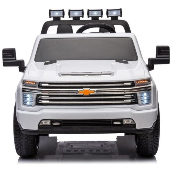 freddo-outdoor-24v-4x4-chevrolet-silverado-2-seater-ride-on-truck-for-kids-white-31443896696919_720x-6 freddo-outdoor-24v-4x4-chevrolet-silverado-2-seater-ride-on-truck-for-kids-white-31443896696919_720x-6