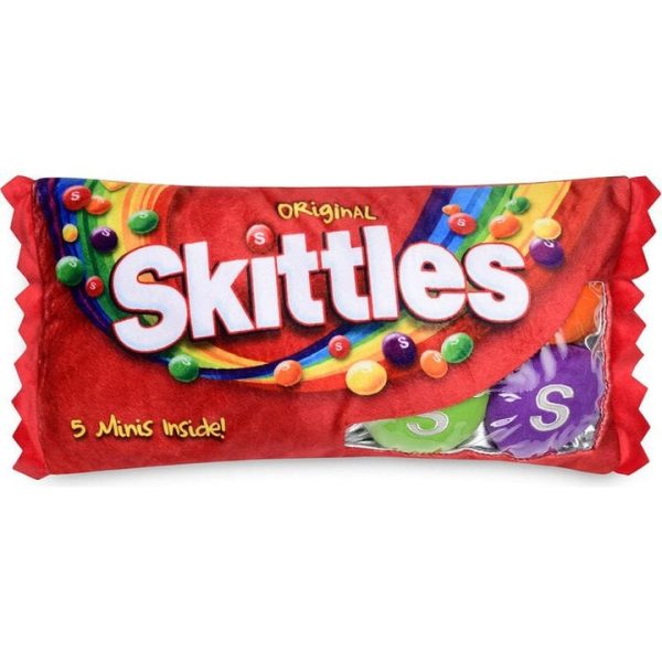 iscream-fao-schweetz-skittles-pillow-plush-set-1125825214_720x-1 iscream-fao-schweetz-skittles-pillow-plush-set-1125825214_720x-1