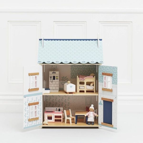 le-toy-van-dolls-bluebelle-wooden-doll-house-31480125751383_720x le-toy-van-dolls-bluebelle-wooden-doll-house-31480125751383_720x