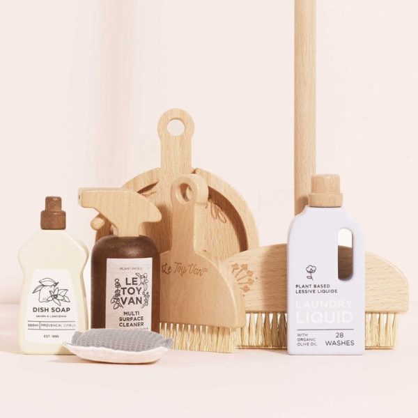 le-toy-van-preschool-7-piece-eco-friendly-wooden-cleaning-set-32562597855319_720x le-toy-van-preschool-7-piece-eco-friendly-wooden-cleaning-set-32562597855319_720x