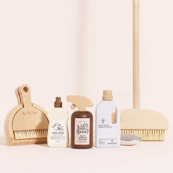 le-toy-van-preschool-7-piece-eco-friendly-wooden-cleaning-set-32562597920855_720x le-toy-van-preschool-7-piece-eco-friendly-wooden-cleaning-set-32562597920855_720x