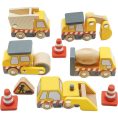 le-toy-van-preschool-7-piece-wood-construction-toy-cars-trucks-diggers-set-32562637406295_720x-1