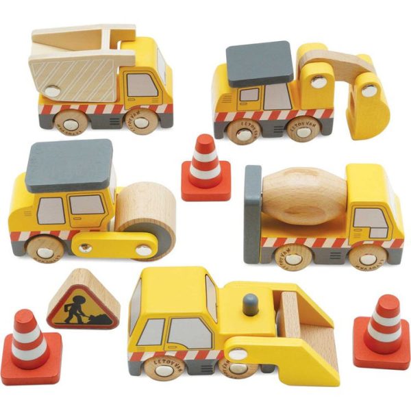 le-toy-van-preschool-7-piece-wood-construction-toy-cars-trucks-diggers-set-32562637406295_720x-7 le-toy-van-preschool-7-piece-wood-construction-toy-cars-trucks-diggers-set-32562637406295_720x-7