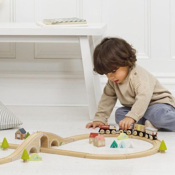 le-toy-van-preschool-figure-8-wooden-train-set-40-pieces-31480133746775_720x-1 le-toy-van-preschool-figure-8-wooden-train-set-40-pieces-31480133746775_720x-1
