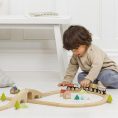 le-toy-van-preschool-figure-8-wooden-train-set-40-pieces-31480133746775_720x-3