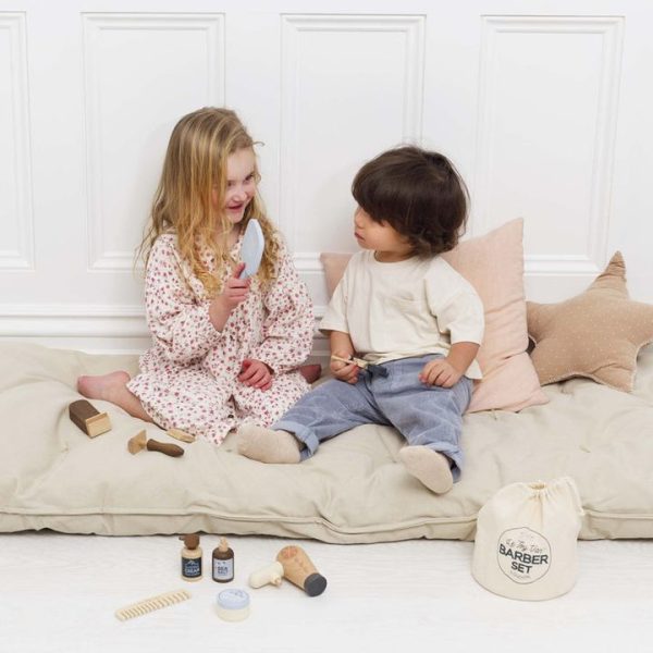 le-toy-van-preschool-pretend-play-wooden-hairdresser-barber-kit-12-pieces-1153095501_720x le-toy-van-preschool-pretend-play-wooden-hairdresser-barber-kit-12-pieces-1153095501_720x