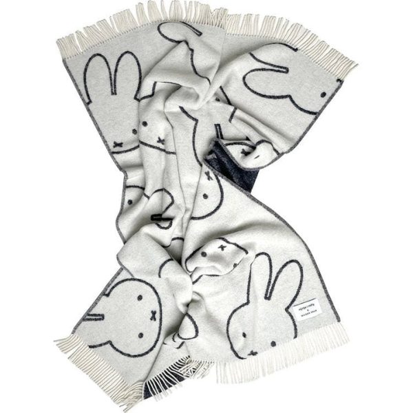 maison-deux-room-decor-miffy-blanket-white-black-31899810136151_720x-1 maison-deux-room-decor-miffy-blanket-white-black-31899810136151_720x-1