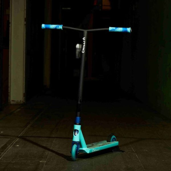 micro-kickboard-outdoor-chilli-critter-scooter-hercules-beetle-blue-32481366245463_720x-5 micro-kickboard-outdoor-chilli-critter-scooter-hercules-beetle-blue-32481366245463_720x-5