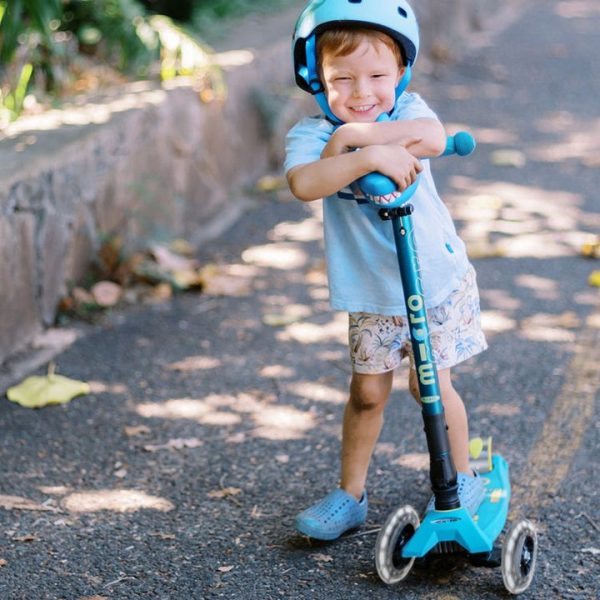 micro-kickboard-outdoor-micro-maxi-foldable-led-scooter-petrol-green-32480899563607_720x-4 micro-kickboard-outdoor-micro-maxi-foldable-led-scooter-petrol-green-32480899563607_720x-4