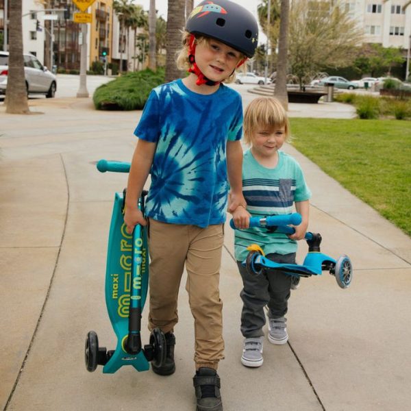 micro-kickboard-outdoor-micro-maxi-foldable-led-scooter-petrol-green-32480899629143_720x-2 micro-kickboard-outdoor-micro-maxi-foldable-led-scooter-petrol-green-32480899629143_720x-2