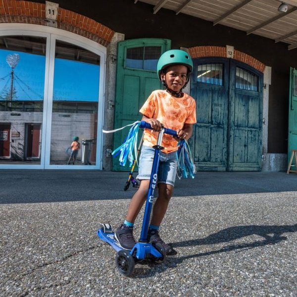 micro-kickboard-outdoor-micro-maxi-led-scooter-blue-white-32480897663063_720x micro-kickboard-outdoor-micro-maxi-led-scooter-blue-white-32480897663063_720x