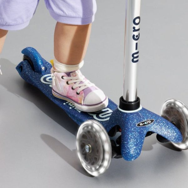 micro-kickboard-outdoor-micro-mini-glitter-led-scooter-navy-32480894517335_720x-3 micro-kickboard-outdoor-micro-mini-glitter-led-scooter-navy-32480894517335_720x-3