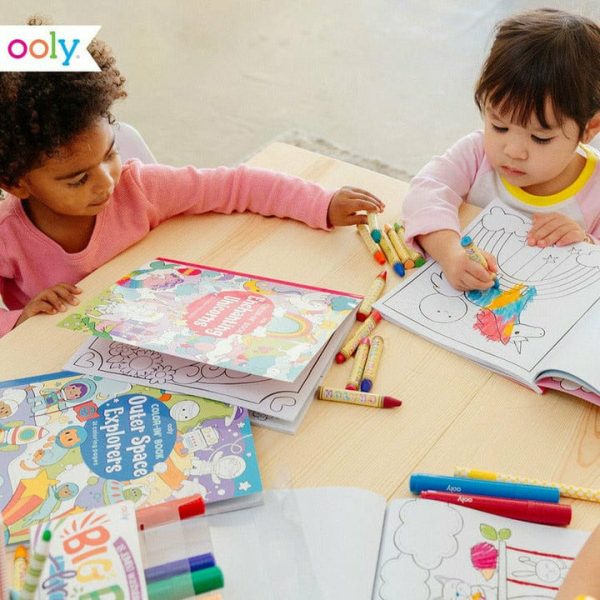 ooly-creativity-enchanting-unicorns-coloring-book-29009883693143_720x-3 ooly-creativity-enchanting-unicorns-coloring-book-29009883693143_720x-3