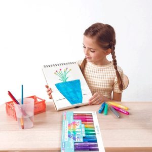 ooly-creativity-rainbow-sparkle-metallic-watercolor-gel-crayons-set-of-12-32126646386775_720x-1