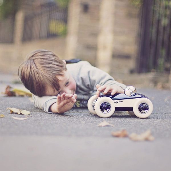 playforever-vehicles-midi-clyde-car-toy-midnight-blue-30261434089559_720x-1 playforever-vehicles-midi-clyde-car-toy-midnight-blue-30261434089559_720x-1