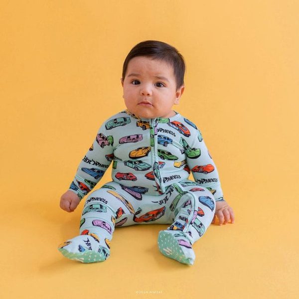 posh-peanut-trend-accessories-retro-hot-wheels-footie-zippered-one-piece-31401199468631_720x posh-peanut-trend-accessories-retro-hot-wheels-footie-zippered-one-piece-31401199468631_720x
