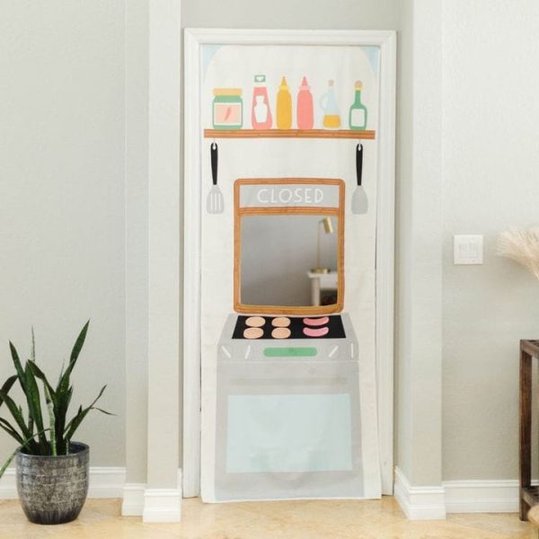 swingly-preschool-camper-food-truck-kitchen-doorway-storefront-32302808825943_720x swingly-preschool-camper-food-truck-kitchen-doorway-storefront-32302808825943_720x