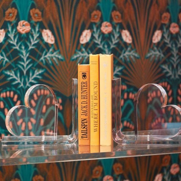 tara-wilson-designs-room-decor-heart-bookends-clear-30840360796247_720x tara-wilson-designs-room-decor-heart-bookends-clear-30840360796247_720x