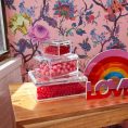 tara-wilson-designs-room-decor-shelf-decor-love-sign-mirrored-red-pink-30840393138263_720x-2