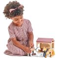 tender-leaf-toys-preschool-the-stables-wooden-set-31421488136279_720x-4