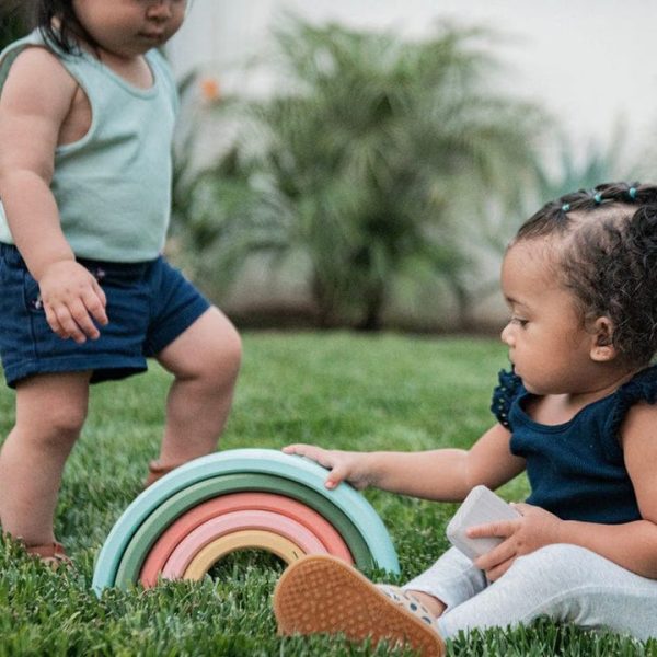 wonder-wise-infants-rainbow-nesting-blocks-32587213701207_720x-4 wonder-wise-infants-rainbow-nesting-blocks-32587213701207_720x-4