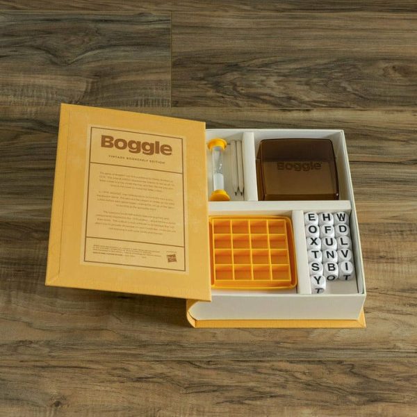 ws-game-company-games-boggle-vintage-bookshelf-edition-28900042440791_720x-6 ws-game-company-games-boggle-vintage-bookshelf-edition-28900042440791_720x-6
